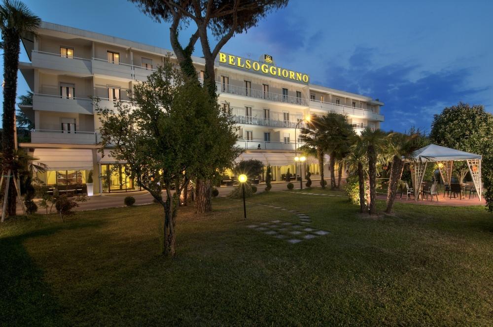 Hotel Terme Belsoggiorno 아바노테르메 외부 사진