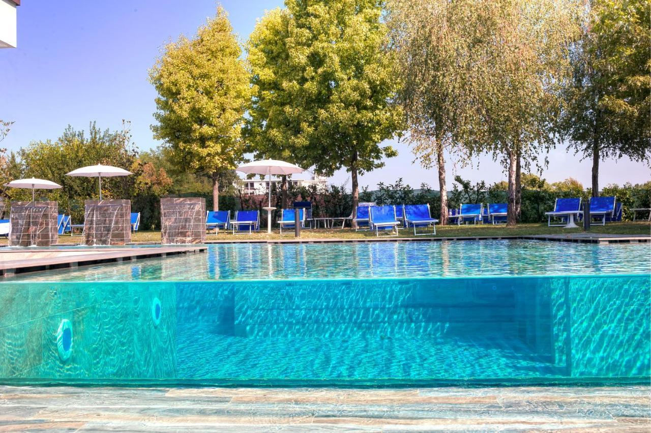 Hotel Terme Belsoggiorno 아바노테르메 외부 사진