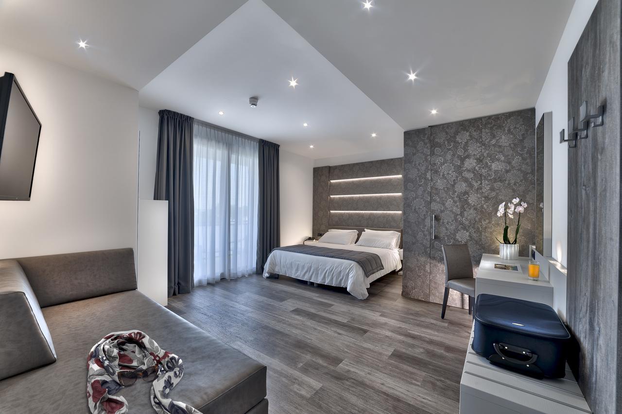 Hotel Terme Belsoggiorno 아바노테르메 외부 사진